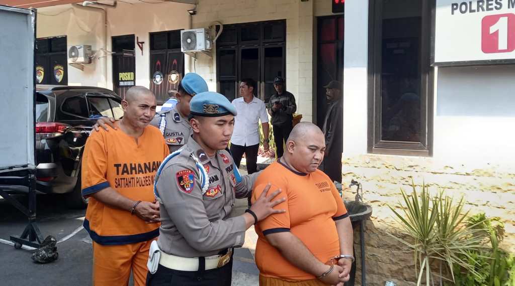 Saat Calo Kongkalikong Dengan Pegawai Honorer Dispendukcapil Malang Pungli Warga Urus&nbsp;KTP