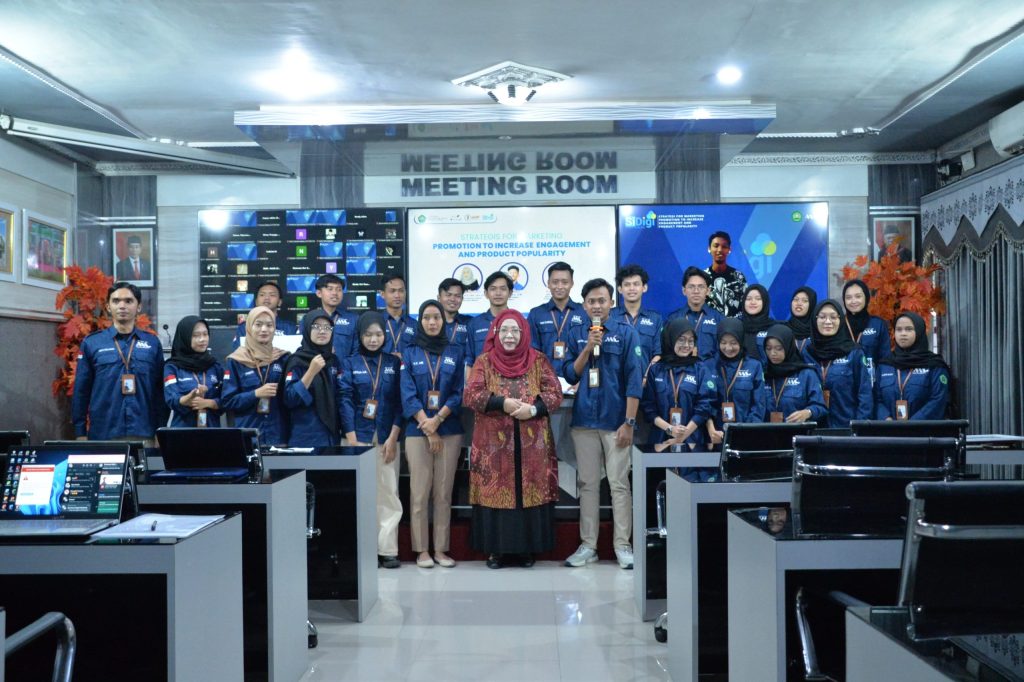 FEB Unisma Ajak Ratusan Mahasiswa Sinau Digital Marketing, Kolaborasi SME dan&nbsp;SAMEP