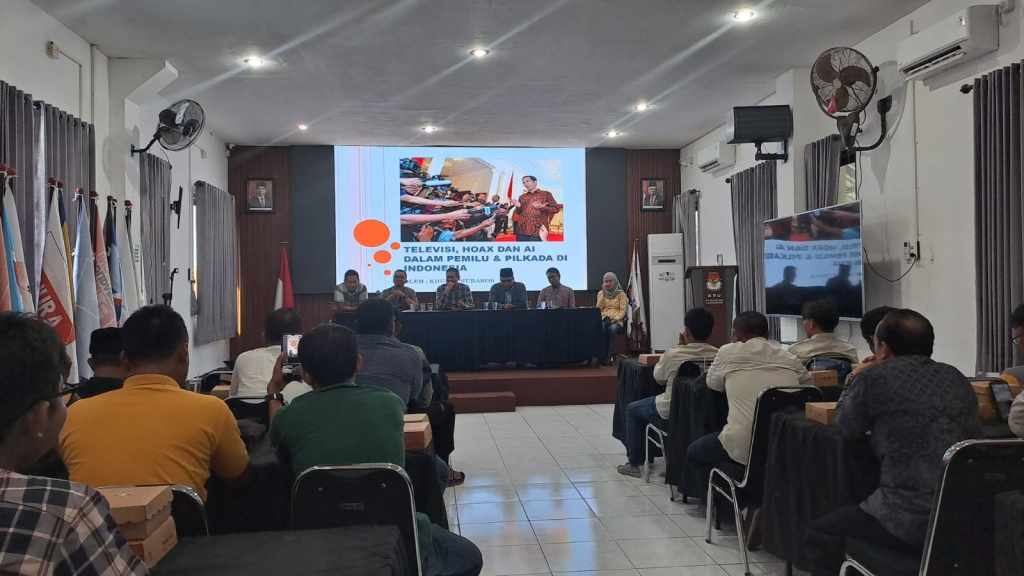 IJTI Korda Pantura dan KPU Lamongan Tangkal Berita Hoaks hingga Penyalahgunaan AI dalam Pilkada&nbsp;2024