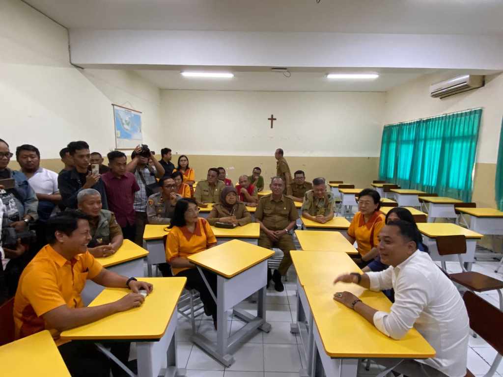 Pemkot Surabaya Pastikan Lingkup Sekolah Kristen Petra Surabaya Bebas Macet Lagi usai Seteru dengan Pengurus&nbsp;RW